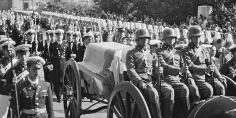 Los funerales de S.E. el Presidente de la República don Pedro Aguirre Cerda