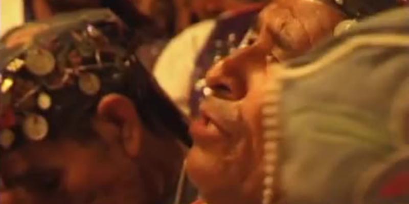 La tradición de los bailes chinos de la Virgen de la Candelaria