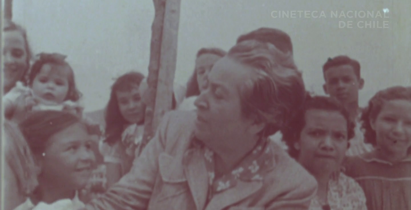 Chile en marcha: noticiario resguardado por la Cineteca Nacional llega a UChile TV 